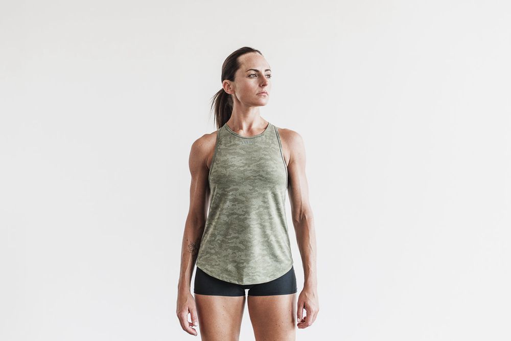 Débardeurs NOBULL Femme Vert Camouflage - NOBULL Lightweight Textu,France (0197-ZXYUT)